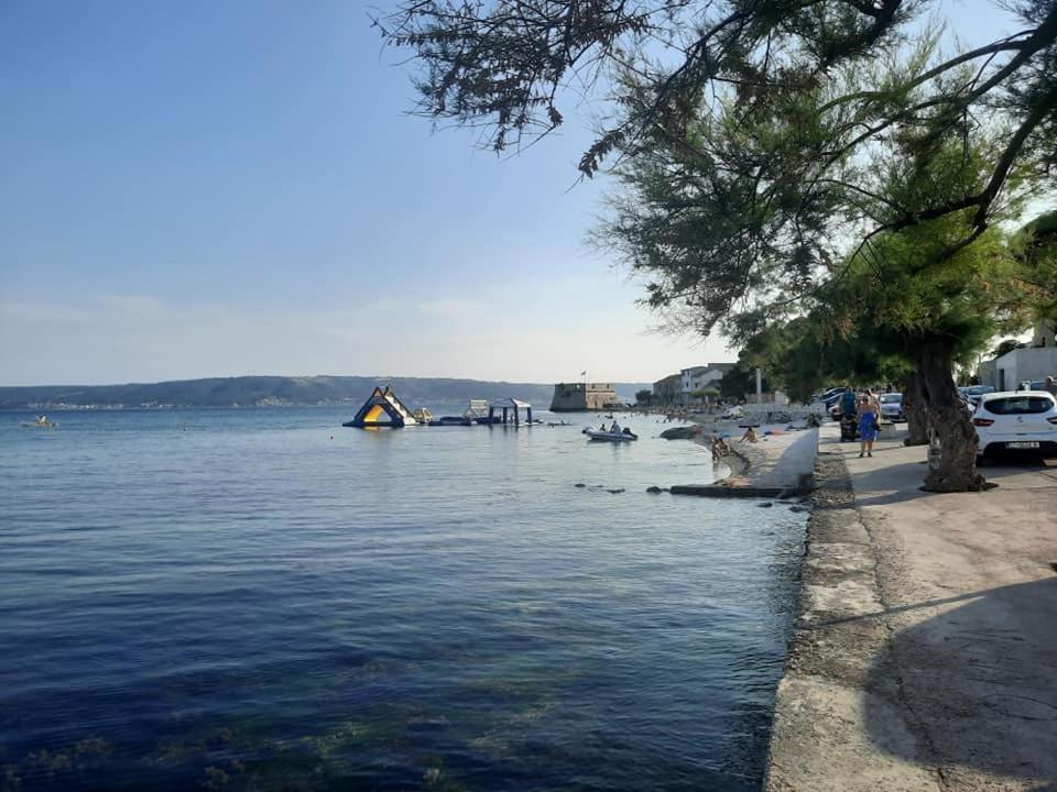 Apartment Drmic Kaštela Exteriér fotografie