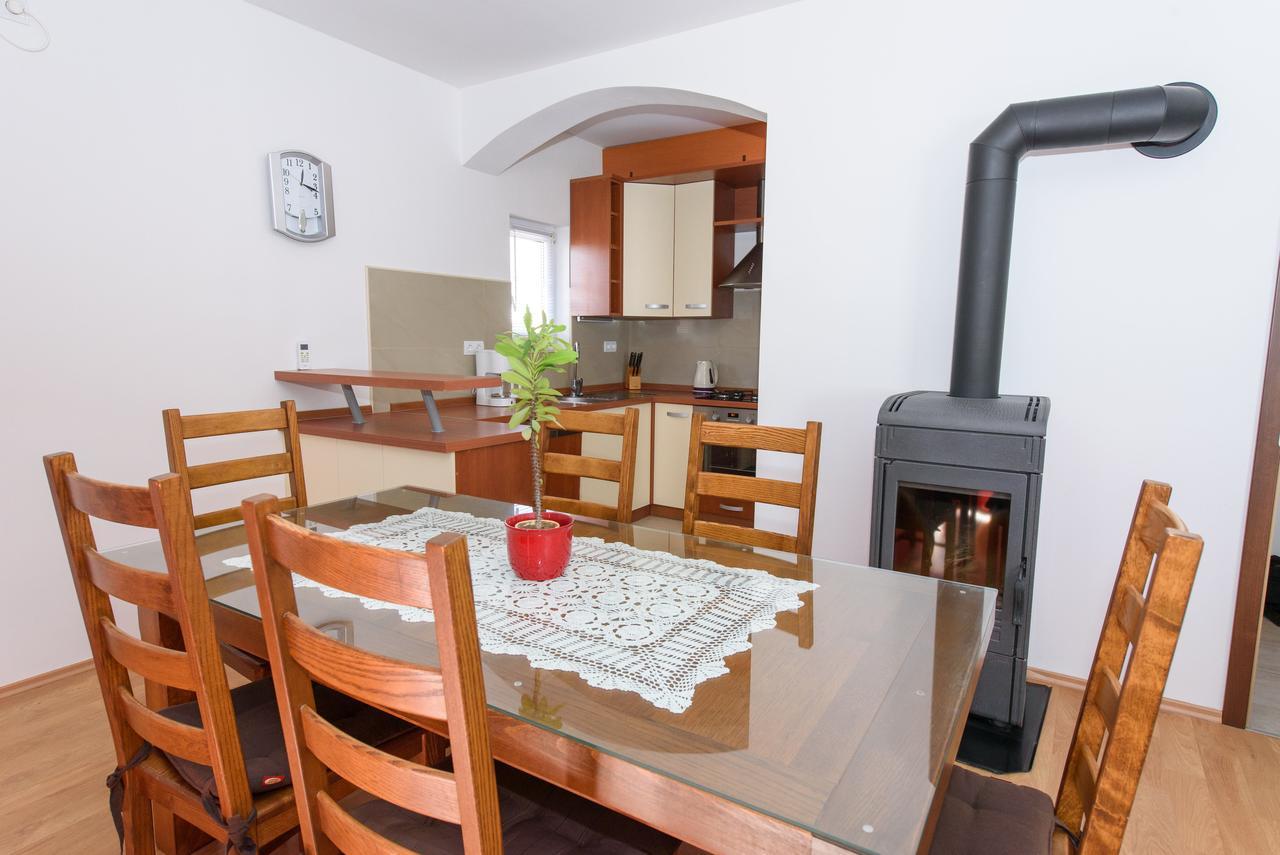 Apartment Drmic Kaštela Exteriér fotografie