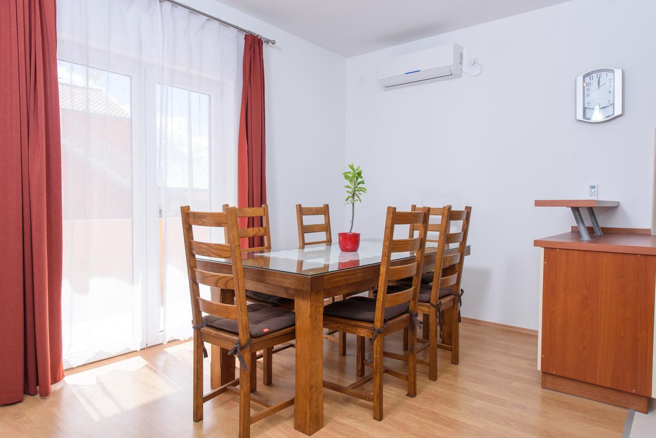 Apartment Drmic Kaštela Exteriér fotografie